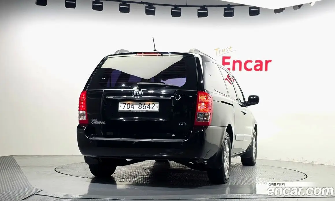 Kia Carnival 2012 2.2 автомат (гидро), фото 4