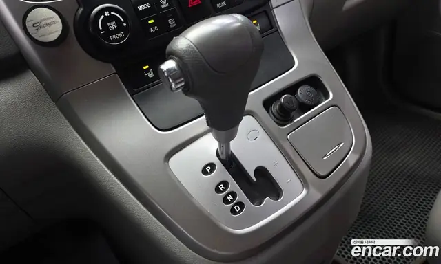 Kia Carnival 2012 2.2 автомат (гидро), миниатюра 9