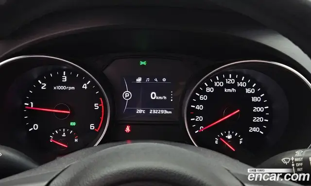 Kia Carnival 2015 2.2 автомат (гидро), миниатюра 8