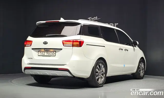 Kia Carnival 2017 3.3 автомат (гидро), миниатюра 2 Kia Carnival 2017 3.3 автомат (гидро), миниатюра 2