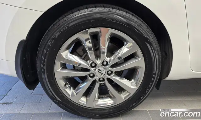 Kia Carnival 2017 3.3 автомат (гидро), миниатюра 5 Kia Carnival 2017 3.3 автомат (гидро), миниатюра 5