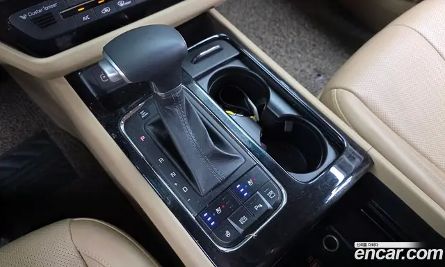 Kia Carnival 2017 3.3 автомат (гидро), миниатюра 9 Kia Carnival 2017 3.3 автомат (гидро), миниатюра 9