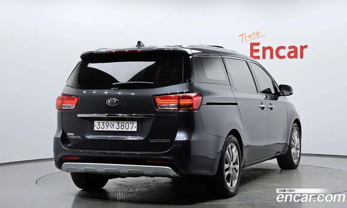 Kia Carnival 2018 2.2 автомат (гидро), фото 2 Kia Carnival 2018 2.2 автомат (гидро), фото 2