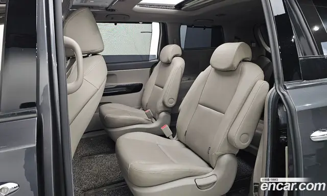 Kia Carnival 2018 2.2 автомат (гидро), миниатюра 12