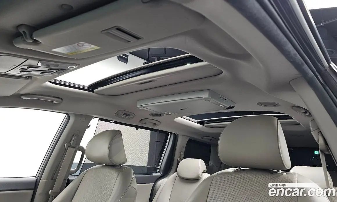 Kia Carnival 2018 2.2 автомат (гидро), фото 20 Kia Carnival 2018 2.2 автомат (гидро), фото 20