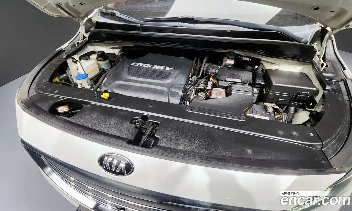 Kia Carnival 2018 2.2 автомат (гидро), фото 6