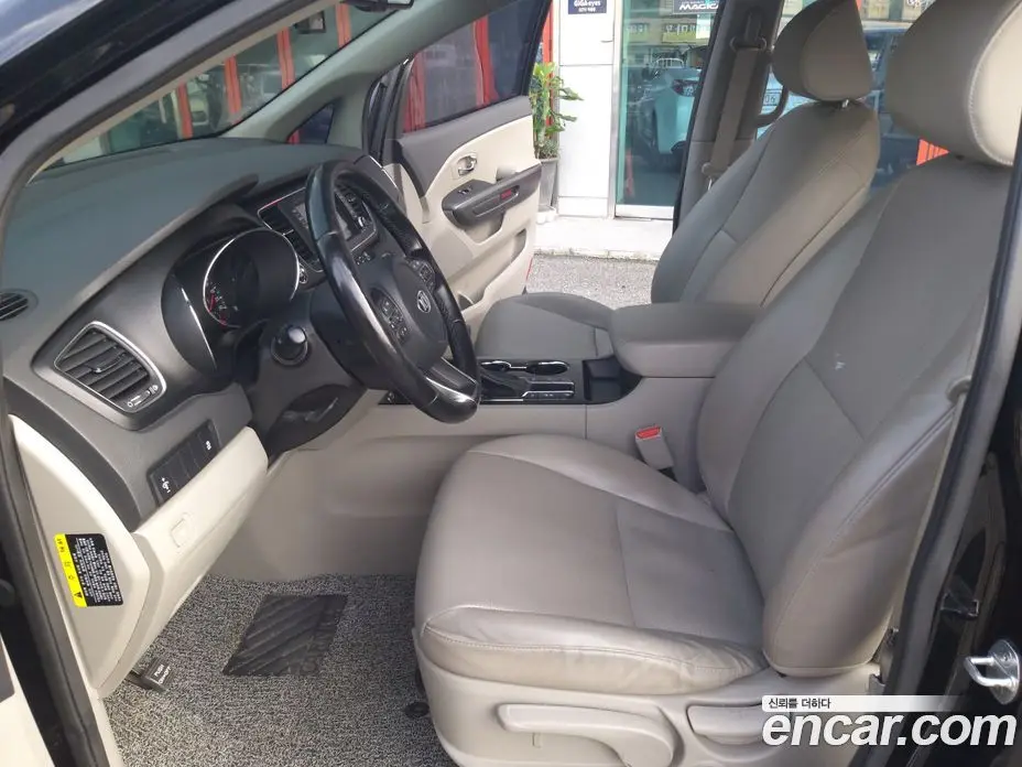 Kia Carnival 2019 2.2 автомат (гидро), фото 11 Kia Carnival 2019 2.2 автомат (гидро), фото 11