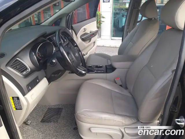 Kia Carnival 2019 2.2 автомат (гидро), миниатюра 11 Kia Carnival 2019 2.2 автомат (гидро), миниатюра 11