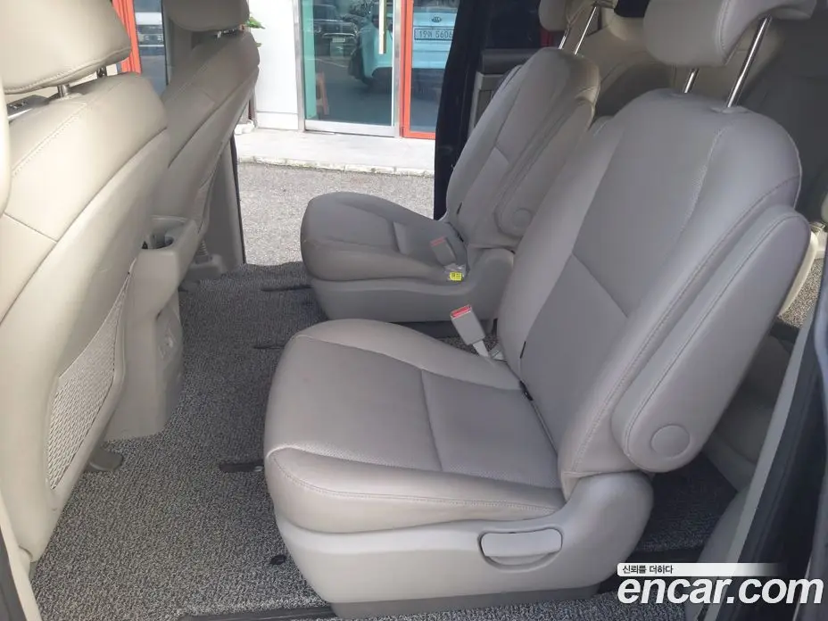 Kia Carnival 2019 2.2 автомат (гидро), фото 12 Kia Carnival 2019 2.2 автомат (гидро), фото 12