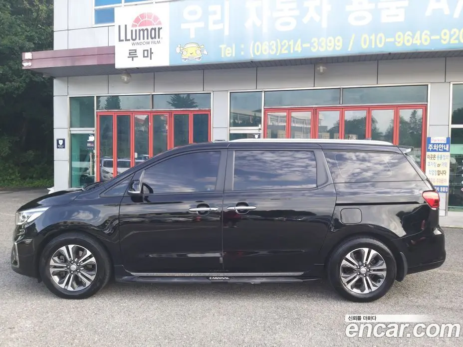 Kia Carnival 2019 2.2 автомат (гидро), фото 5 Kia Carnival 2019 2.2 автомат (гидро), фото 5