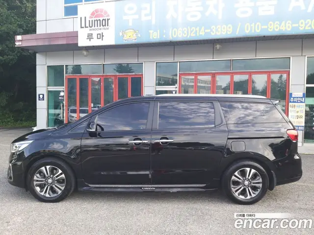 Kia Carnival 2019 2.2 автомат (гидро), миниатюра 5 Kia Carnival 2019 2.2 автомат (гидро), миниатюра 5