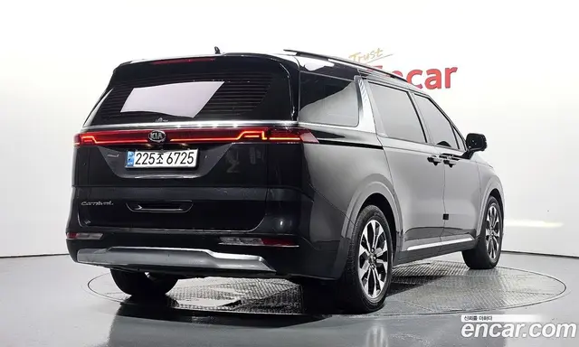 Kia Carnival 2020 2.2 автомат (гидро), миниатюра 2
