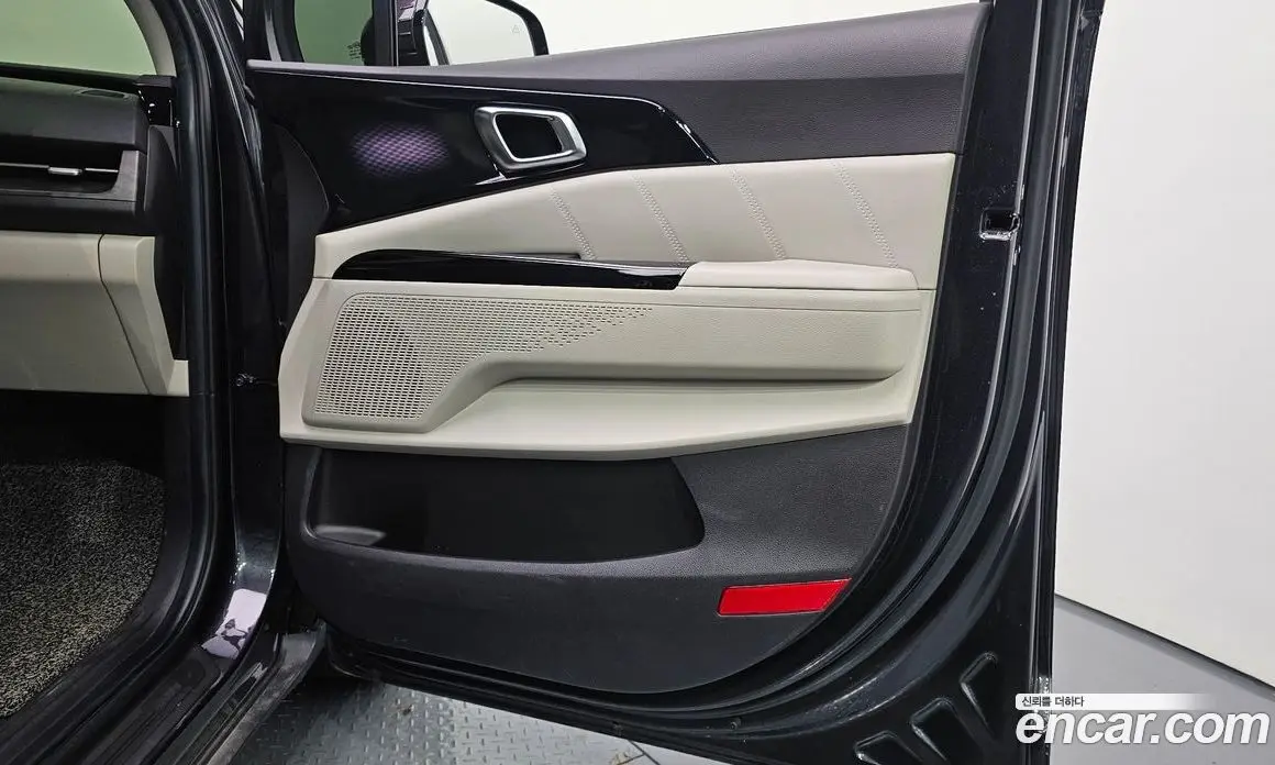 Kia Carnival 2020 2.2 автомат (гидро), фото 14