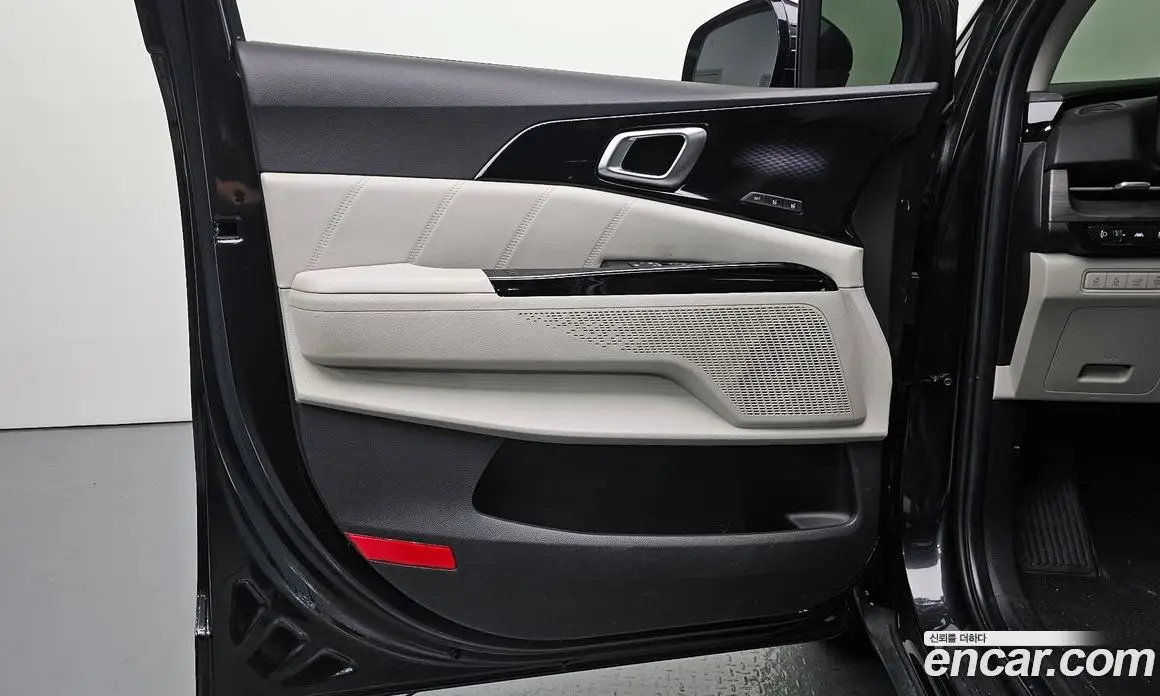 Kia Carnival 2020 2.2 автомат (гидро), фото 15