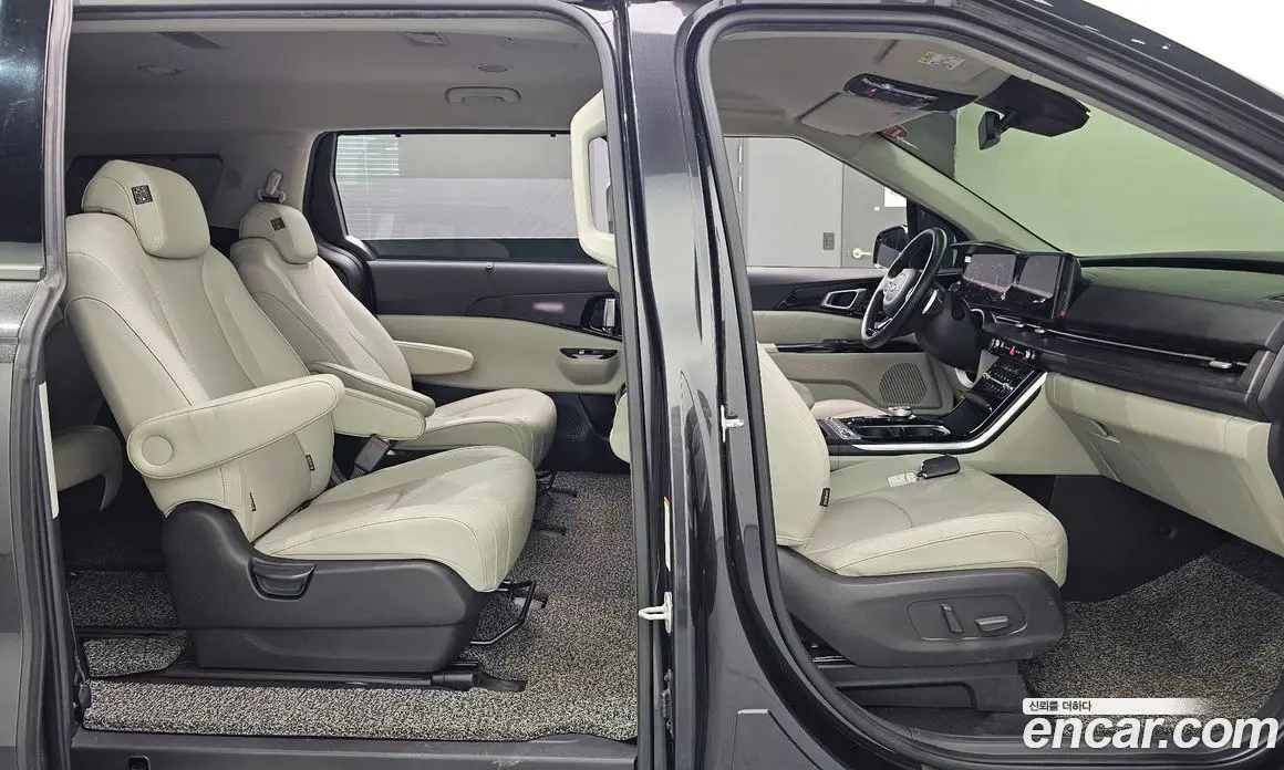 Kia Carnival 2020 2.2 автомат (гидро), фото 16