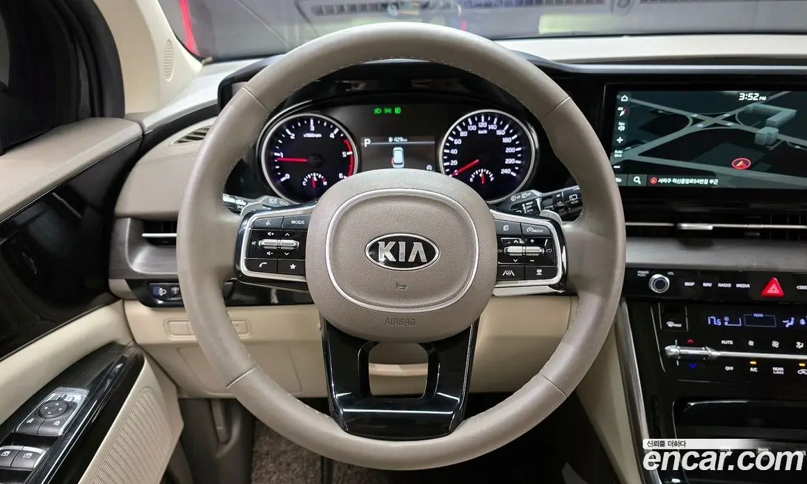 Kia Carnival 2021 2.2 автомат (гидро), фото 19