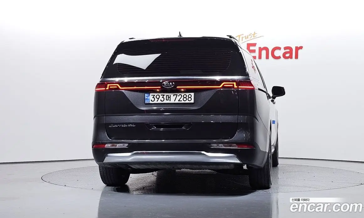 Kia Carnival 2021 2.2 автомат (гидро), фото 4