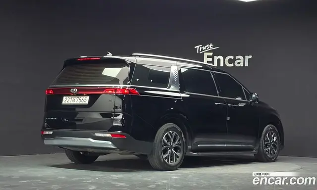 Kia Carnival 2021 2.2 автомат (гидро), миниатюра 2
