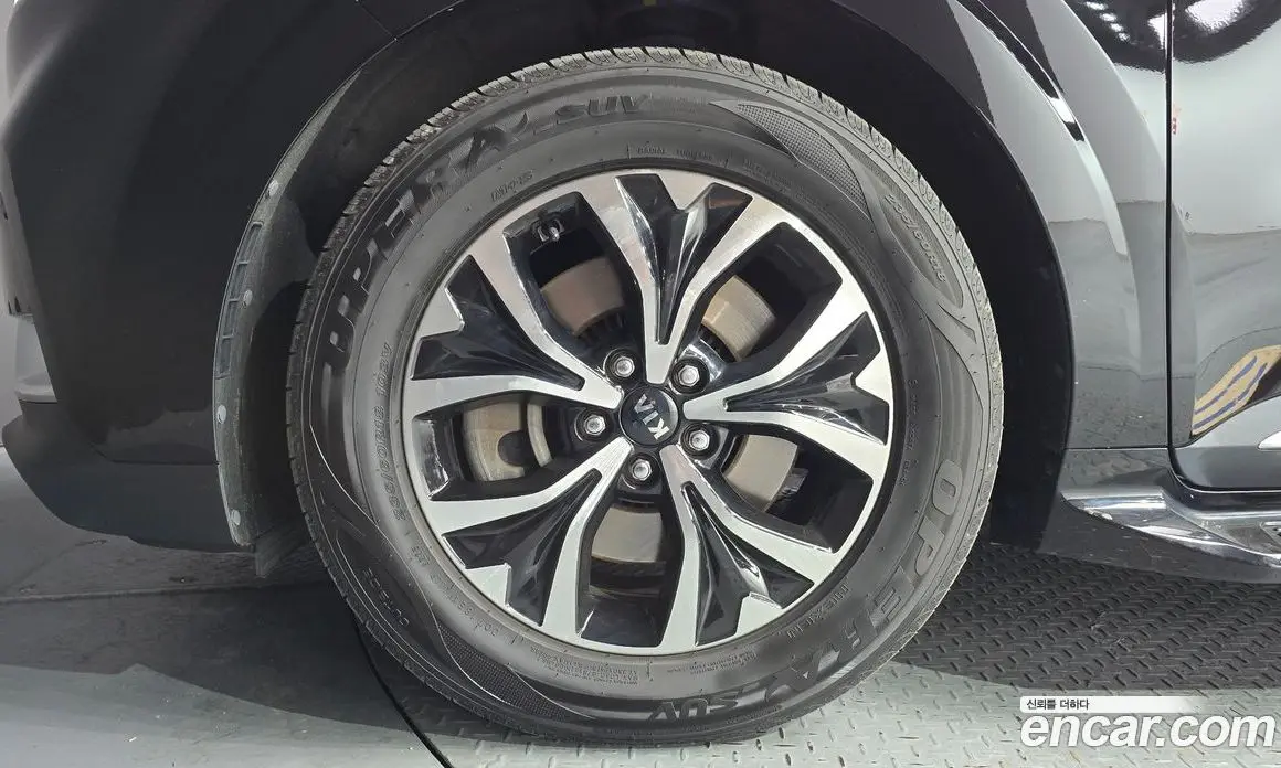 Kia Carnival 2021 2.2 автомат (гидро), фото 5