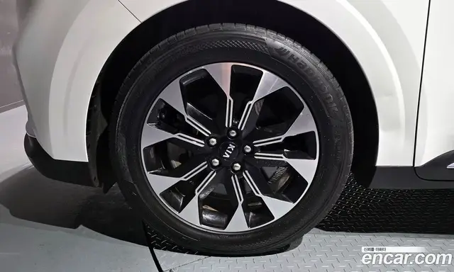 Kia Carnival 2021 2.2 автомат (гидро), миниатюра 5 Kia Carnival 2021 2.2 автомат (гидро), миниатюра 5
