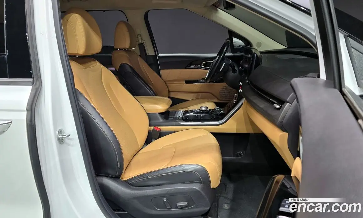 Kia Carnival 2021 2.2 автомат (гидро), фото 10 Kia Carnival 2021 2.2 автомат (гидро), фото 10