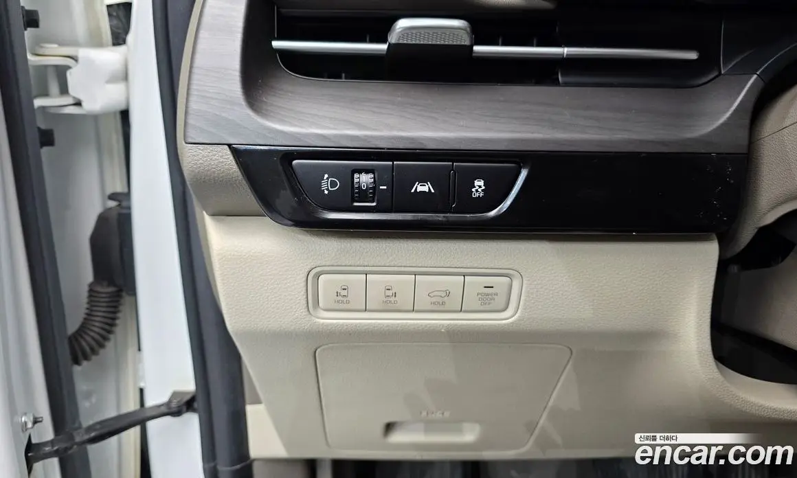 Kia Carnival 2021 2.2 автомат (гидро), фото 13