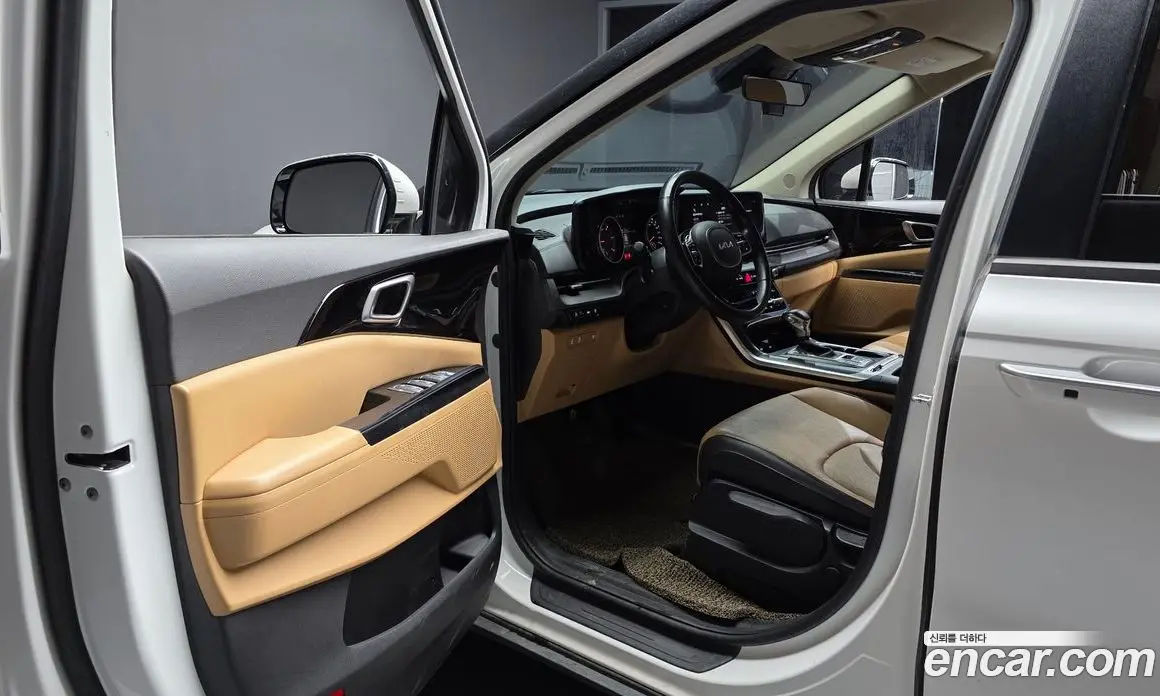 Kia Carnival 2021 2.2 автомат (гидро), фото 10