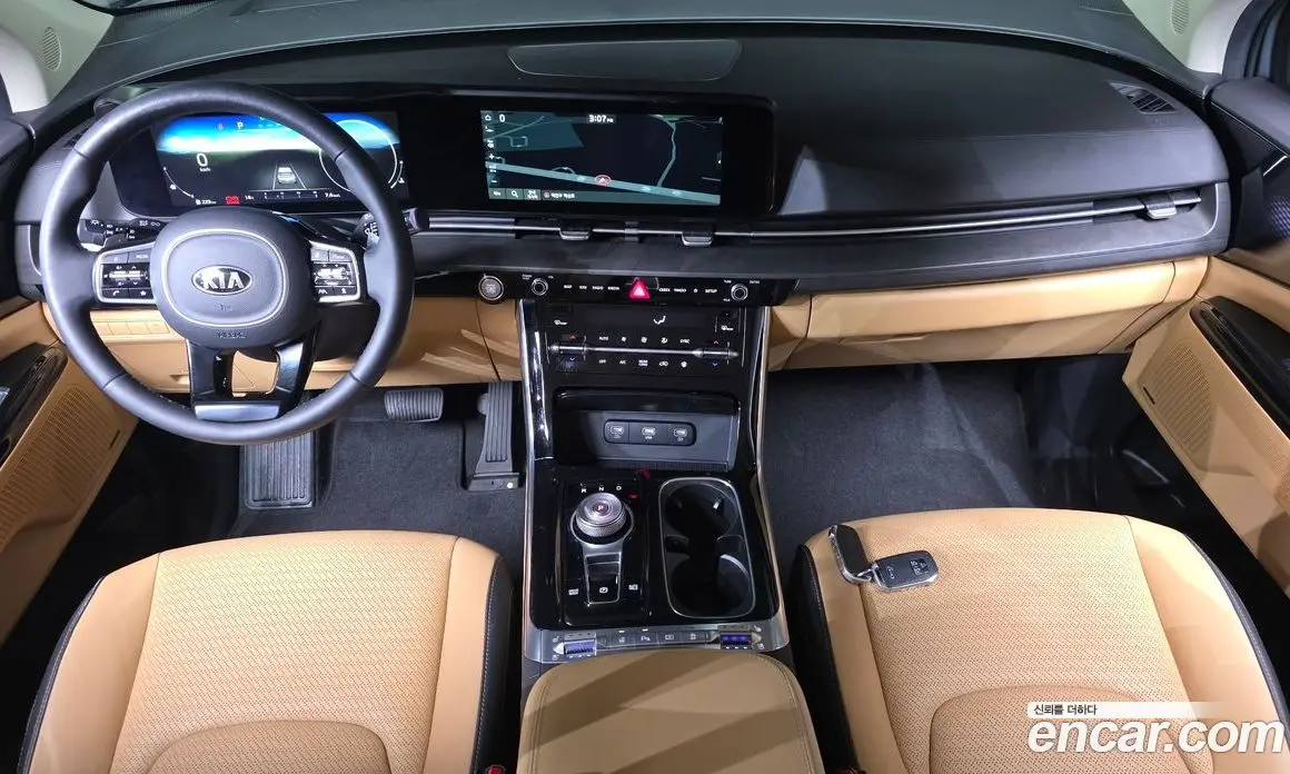 Kia Carnival 2021 2.2 автомат (гидро), фото 7