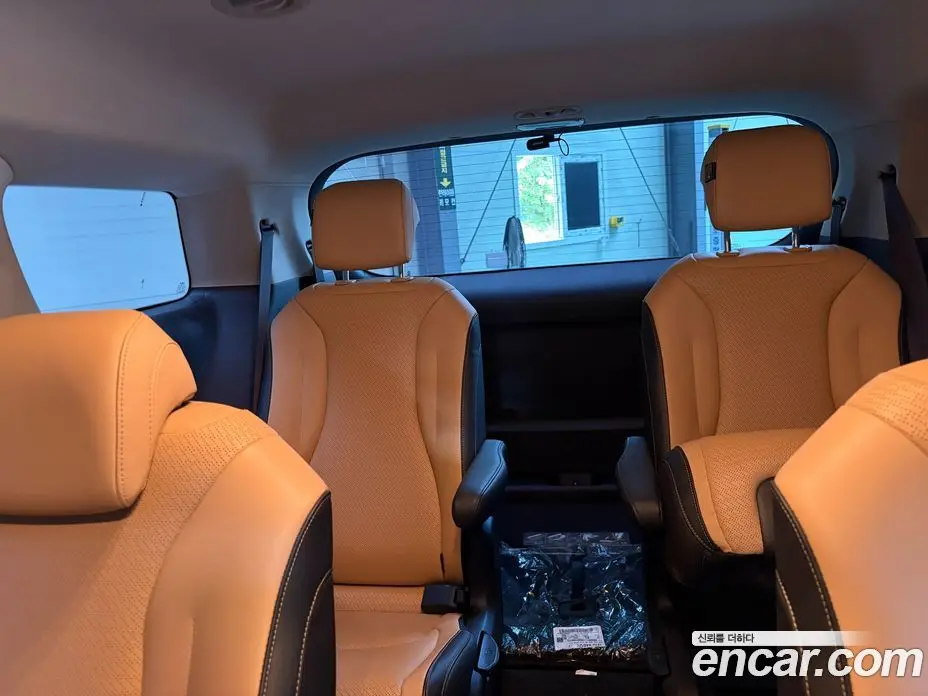 Kia Carnival 2021 2.2 автомат (гидро), фото 11