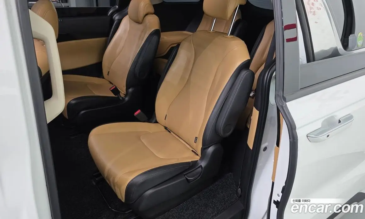 Kia Carnival 2022 2.2 автомат (гидро), фото 17