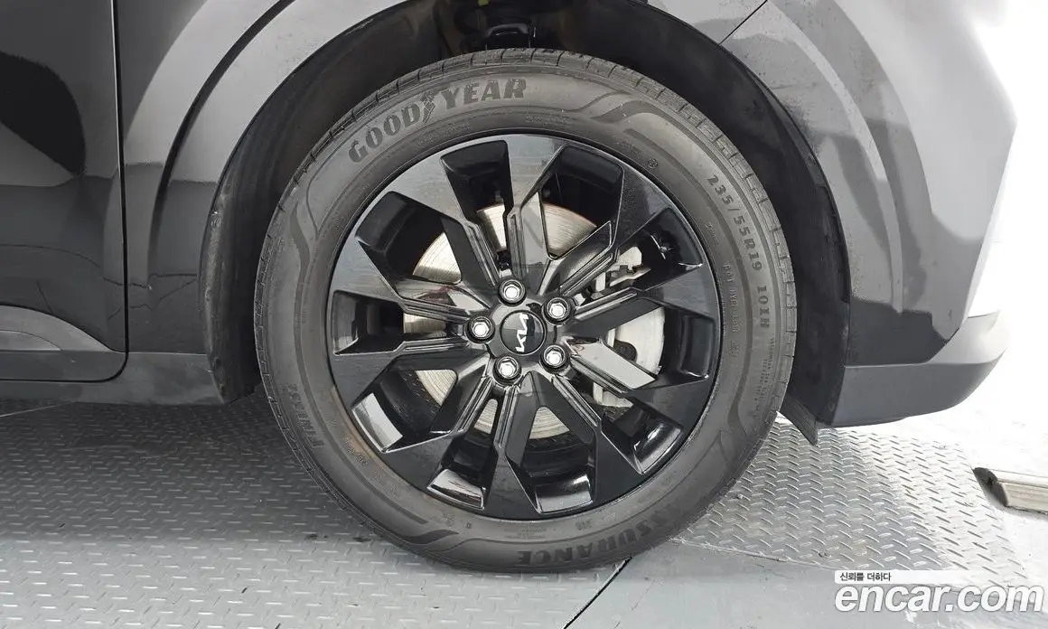 Kia Carnival 2022 2.2 автомат (гидро), фото 7