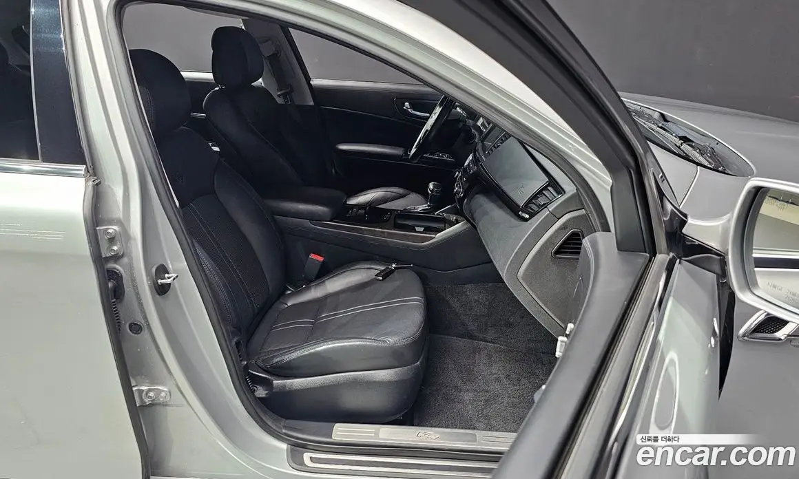 Kia K9 2012 3.3 автомат (гидро), фото 13