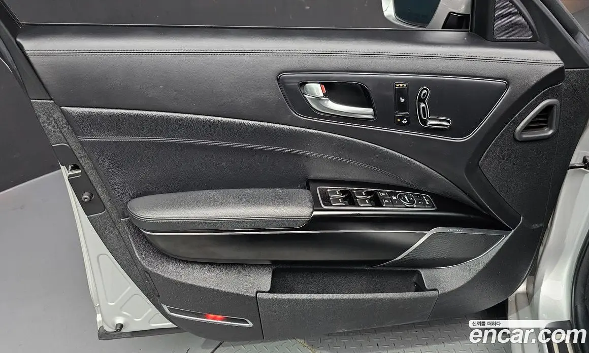 Kia K9 2012 3.3 автомат (гидро), фото 14