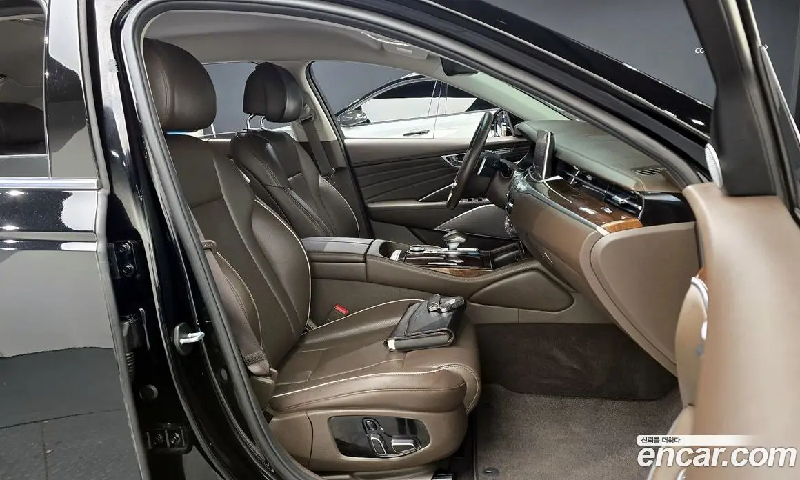Kia K9 2019 3.8 автомат (гидро), фото 17 Kia K9 2019 3.8 автомат (гидро), фото 17