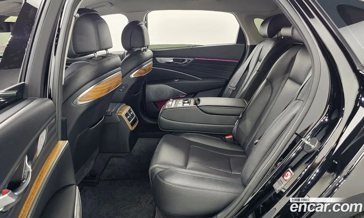 Kia K9 2022 3.8 автомат (гидро), фото 12 Kia K9 2022 3.8 автомат (гидро), фото 12