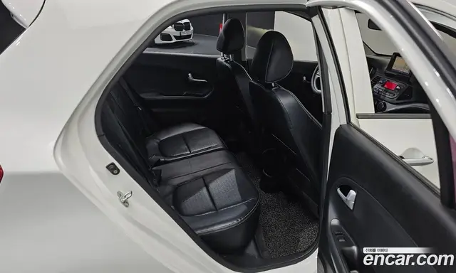 Kia Morning 2015 1.0 автомат (гидро), миниатюра 11 Kia Morning 2015 1.0 автомат (гидро), миниатюра 11