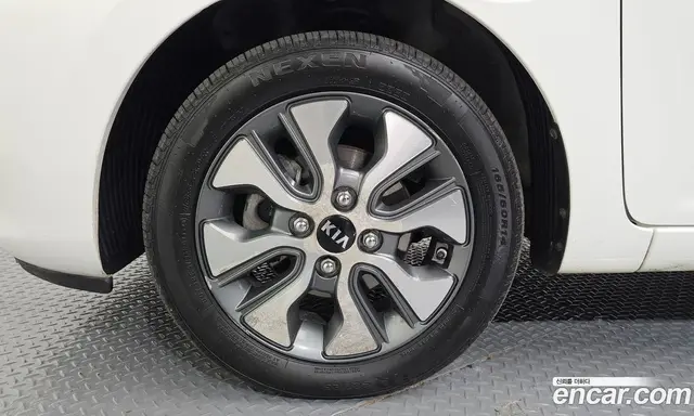 Kia Morning 2015 1.0 автомат (гидро), миниатюра 5 Kia Morning 2015 1.0 автомат (гидро), миниатюра 5