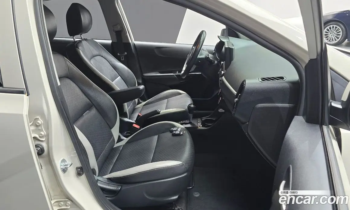 Kia Morning 2017 1.0 автомат (гидро), фото 16