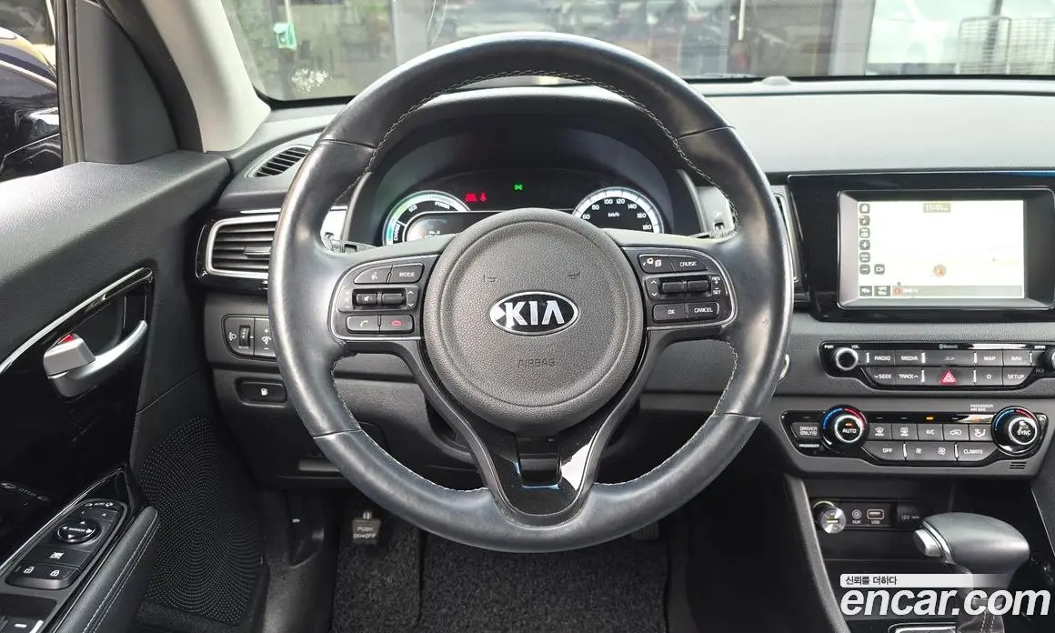 Kia Niro 2017 1.6 автомат (гидро), фото 13 Kia Niro 2017 1.6 автомат (гидро), фото 13