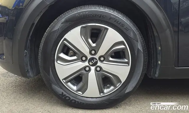 Kia Niro 2017 1.6 автомат (гидро), миниатюра 5 Kia Niro 2017 1.6 автомат (гидро), миниатюра 5
