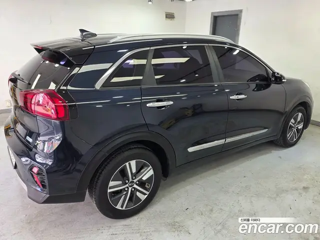 Kia Niro 2019 1.6 автомат (гидро), миниатюра 6