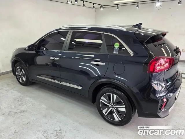 Kia Niro 2019 1.6 автомат (гидро), миниатюра 7