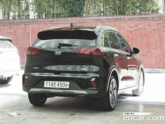 Kia Niro 2020 1.6 автомат (гидро), миниатюра 3