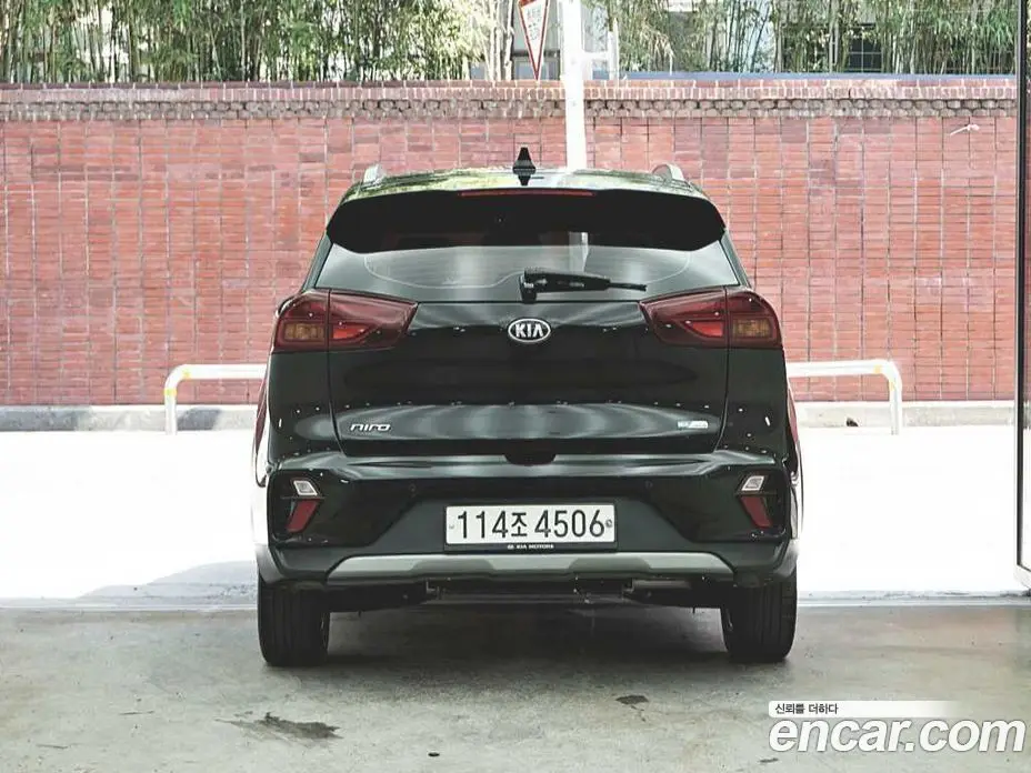Kia Niro 2020 1.6 автомат (гидро), фото 4