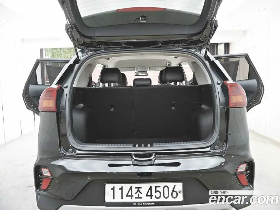 Kia Niro 2020 1.6 автомат (гидро), фото 5