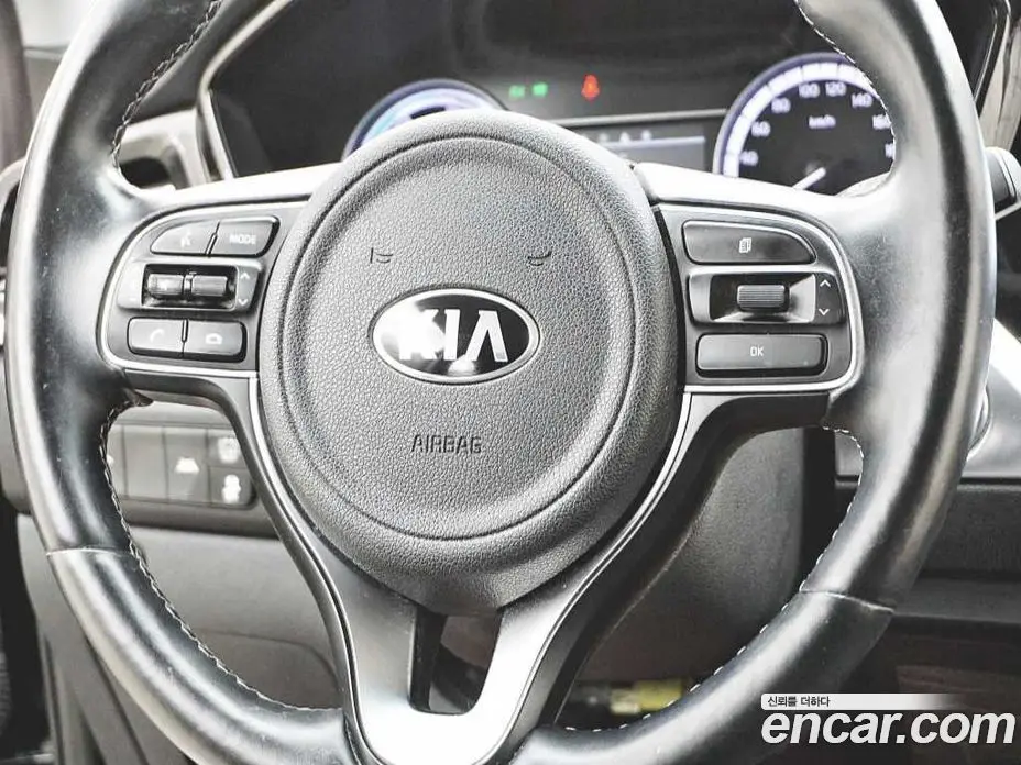 Kia Niro 2020 1.6 автомат (гидро), фото 9