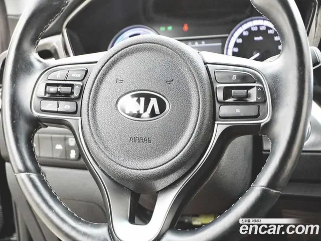 Kia Niro 2020 1.6 автомат (гидро), миниатюра 9