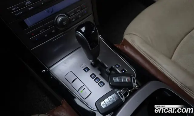 Kia Opirus 2010 2.7 автомат (гидро), миниатюра 9