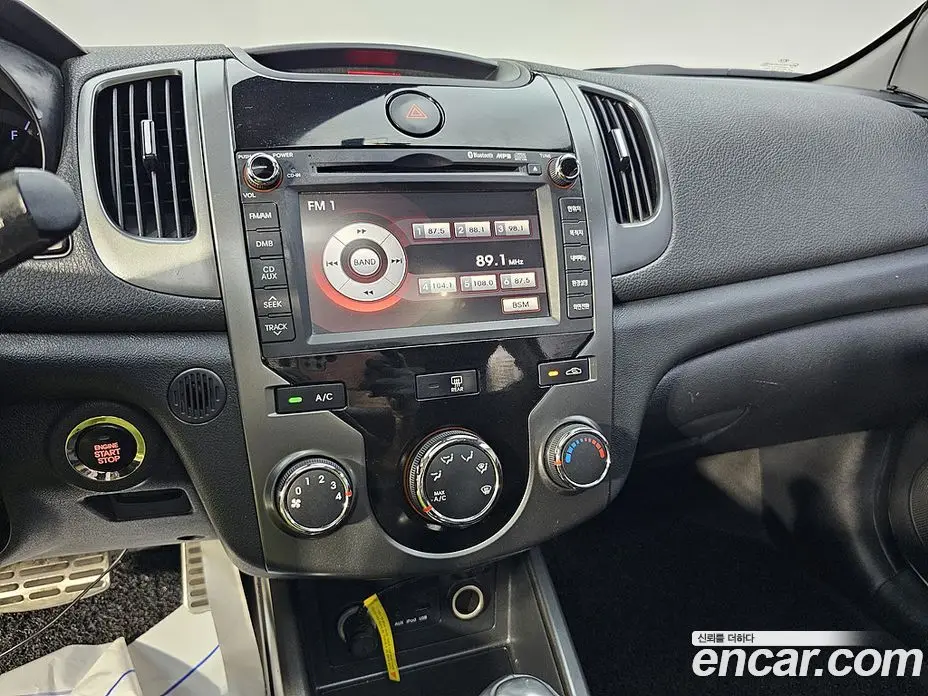 Kia Porte 2010 1.6 автомат (гидро), фото 11
