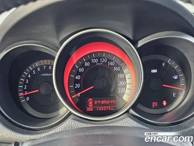 Kia Porte 2010 1.6 автомат (гидро), миниатюра 7